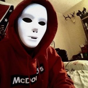 Meet your Posher, Justin